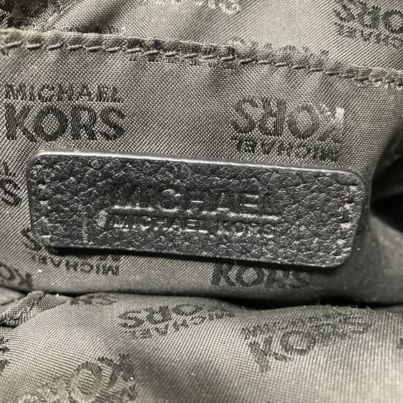 Michael Kors Handbag Pebbled Leather Black Zippers 15x10x5 - Picture 9 of 16